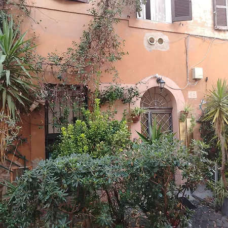 Trastevere Sweet Nook *