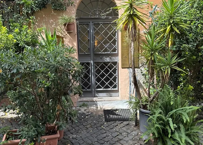 Trastevere Sweet Nook *